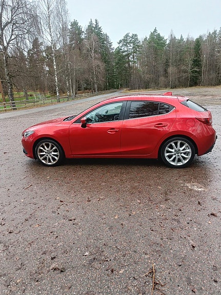 Mazda 3 5 of 15