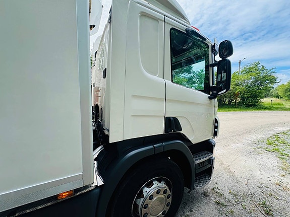 Scania P360 6x2 Öppningsbar sida Bakllyft 15240kg Lastvikt 8 of 12