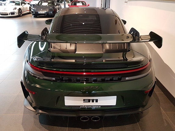 Porsche 911 GT3 5 of 5