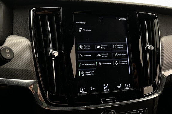 Volvo V90 22 of 30