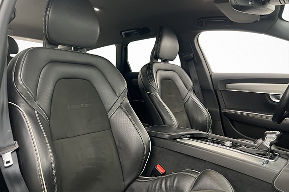 Volvo V90 26 of 30