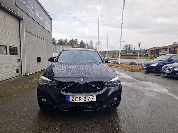 BMW 340i 24 of 27