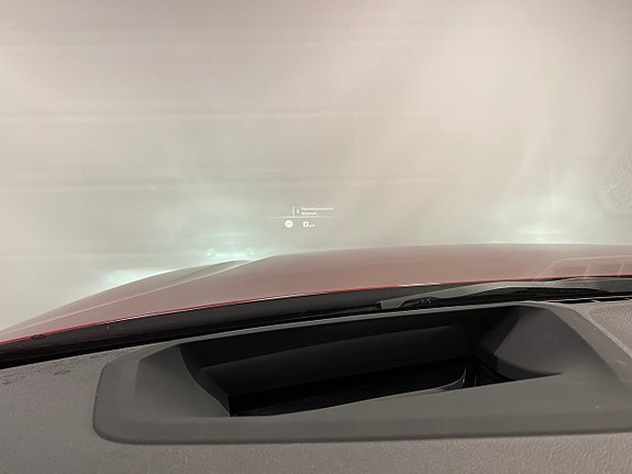 BMW i4 7 of 13