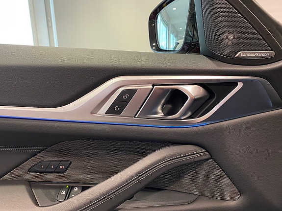 BMW i4 6 of 13
