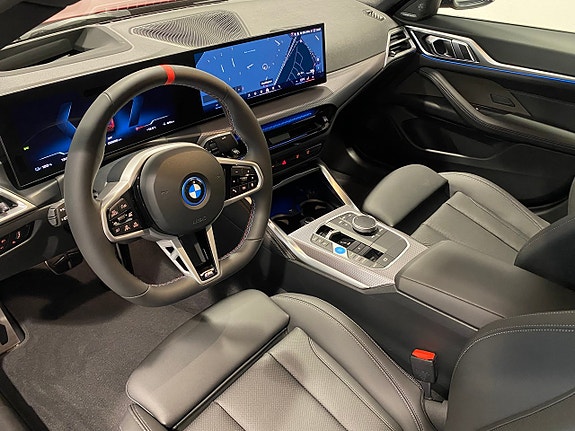 BMW i4 3 of 5