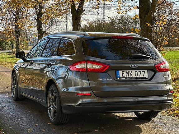 Ford Mondeo 3 of 17
