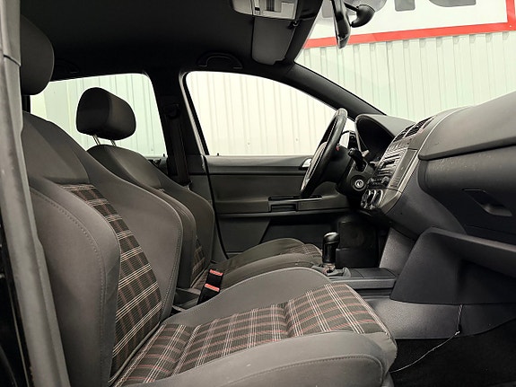 Volkswagen Polo 9 of 20