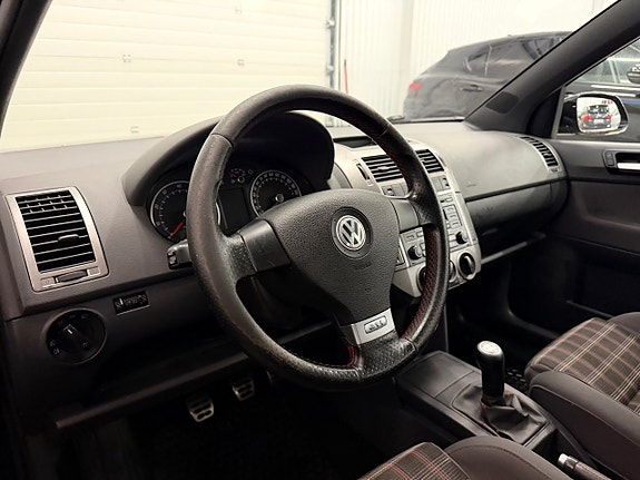 Volkswagen Polo 15 of 20