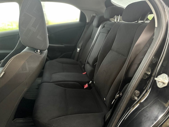 Honda Civic 14 of 17