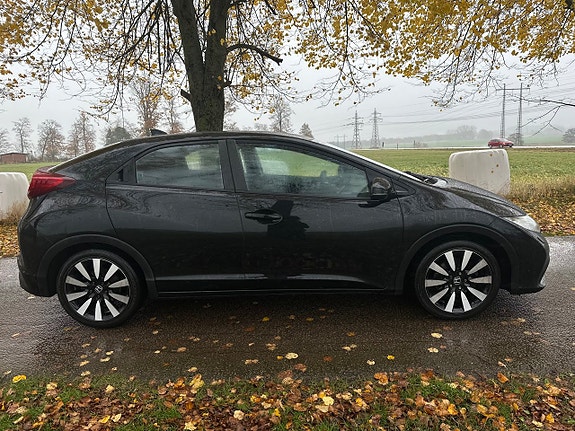 Honda Civic 7 of 17