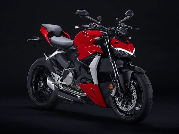 Ducati Streetfighter V2 *FLASH SALE  15.000:-* 2 of 5