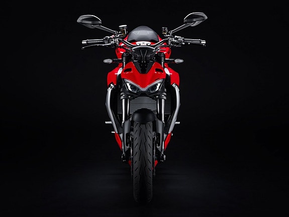 Ducati Streetfighter V2 *FLASH SALE  15.000:-* 3 of 5