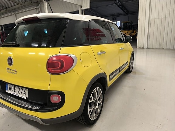 Fiat 500L 4 of 10