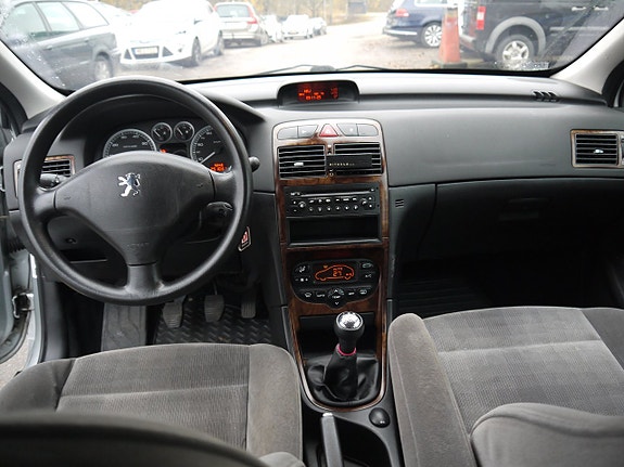 Peugeot 307 13 of 14