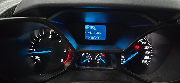 Ford Transit Connect 9 of 10