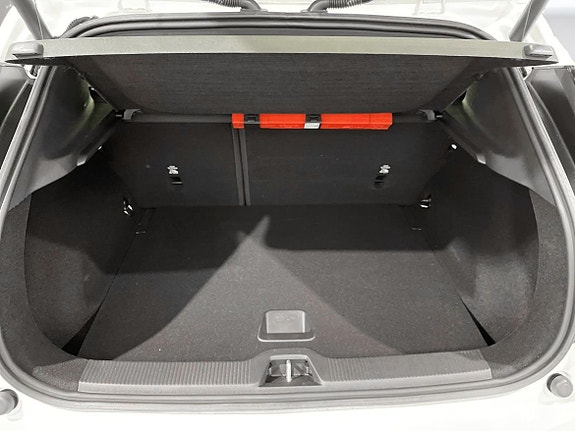 Volvo EX30 14 of 24