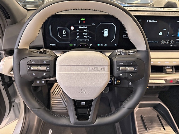 Kia EV4 15 of 27