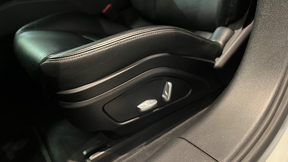 Porsche Panamera 15 of 16