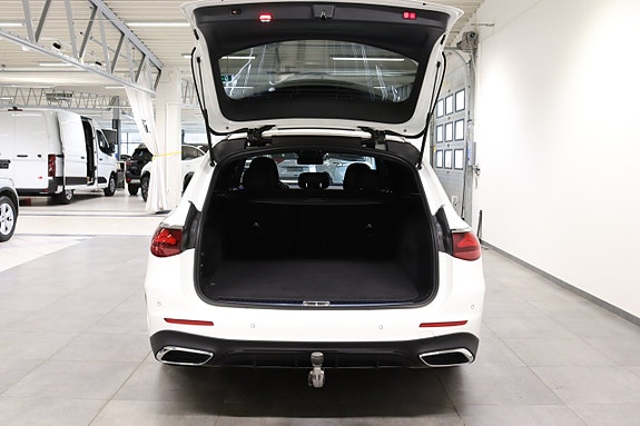 Mercedes-Benz E220 6 of 24