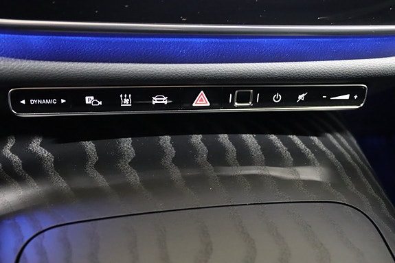Mercedes-Benz E220 17 of 24