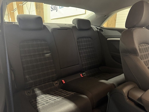 Audi A5 12 of 28