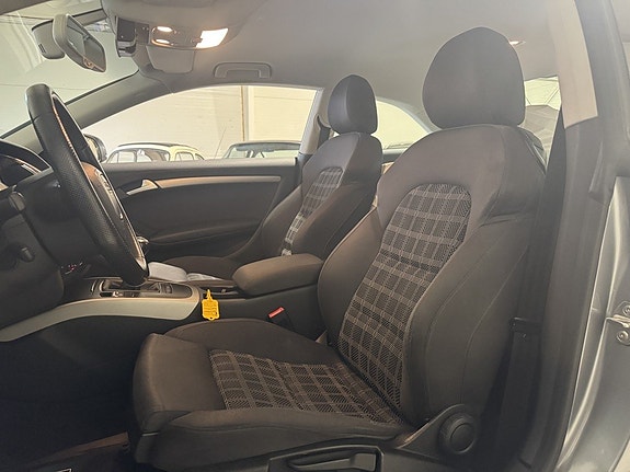 Audi A5 8 of 28