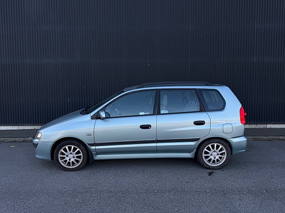 Mitsubishi Space Star 2 of 5