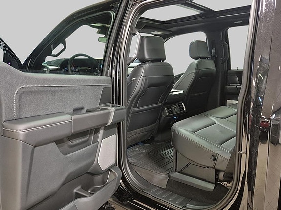 Ford F-150 15 of 21