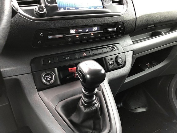 Toyota Proace 17 of 17