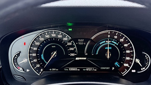 BMW 530e 15 of 30