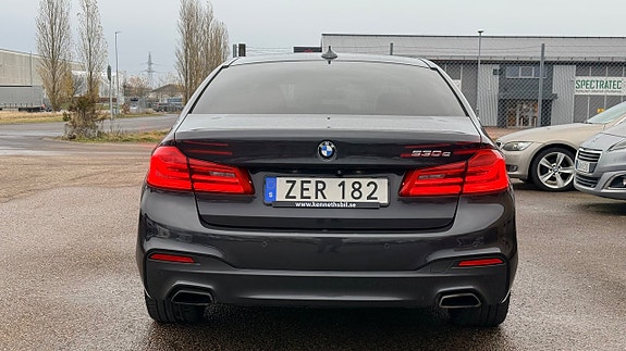 BMW 530e 5 of 30