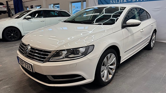 Volkswagen CC 3 of 5