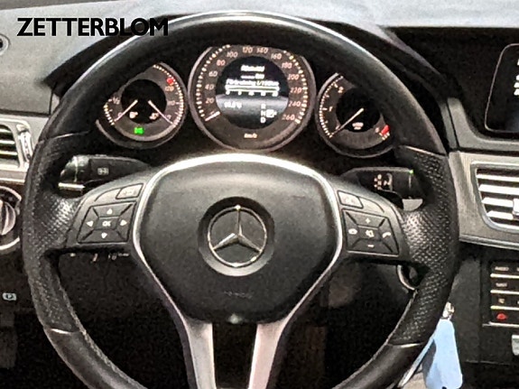 Mercedes-Benz E350 12 of 16