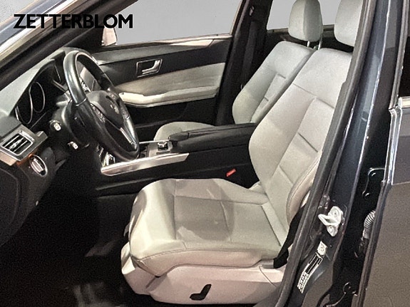Mercedes-Benz E350 7 of 16