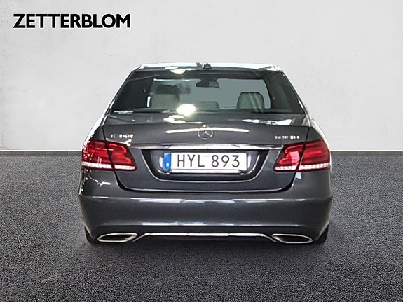 Mercedes-Benz E350 4 of 16