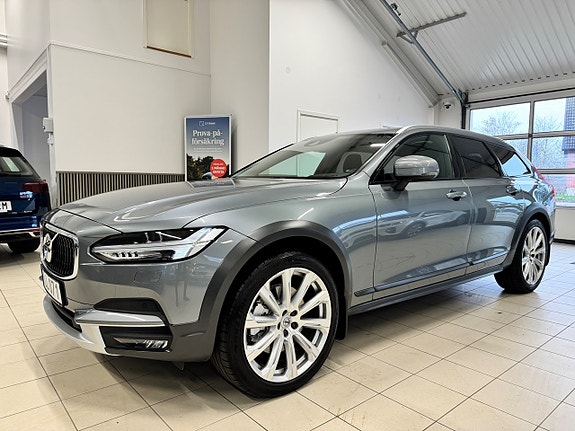 Volvo V90 Cross Country