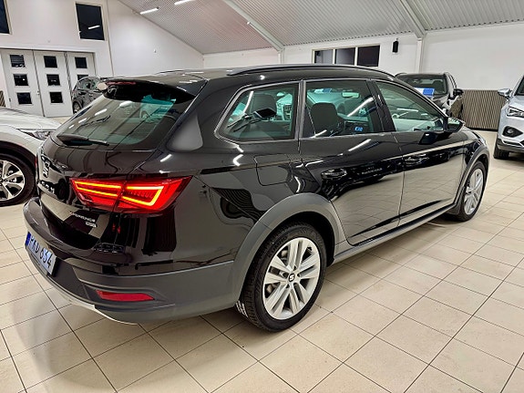 Seat Leon 4 of 5