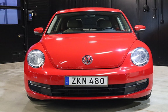 Volkswagen Beetle 2 of 19