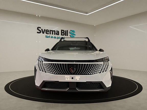 Peugeot 3008 2 of 5
