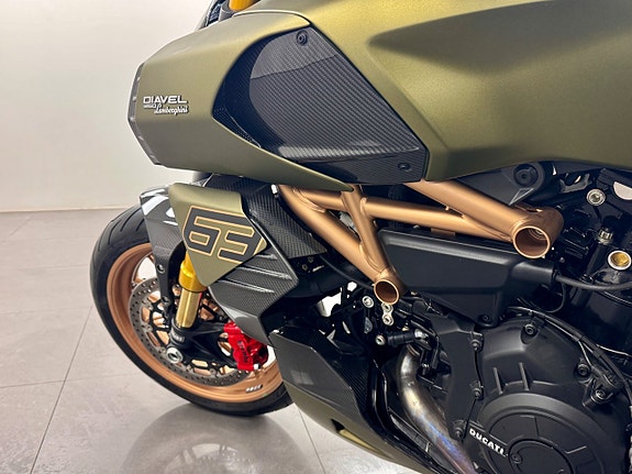 Ducati Diavel 1260 Lamborghini Limited 1/630 6 of 9