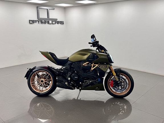 Ducati Diavel 1260 Lamborghini Limited 1/630 4 of 9