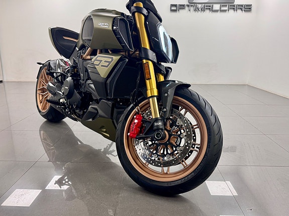 Ducati Diavel 1260 Lamborghini Limited 1/630 2 of 9