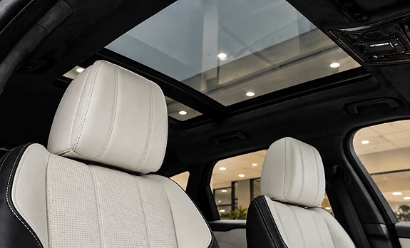 Land Rover Range Rover 8 of 18