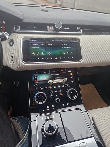 Land Rover Range Rover 13 of 18
