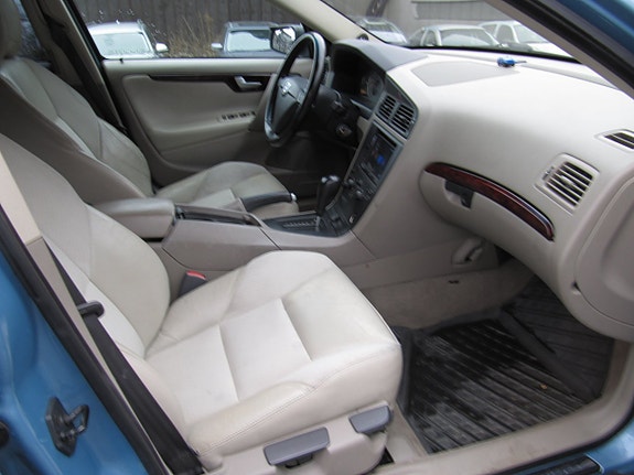 Volvo S60 8 of 14