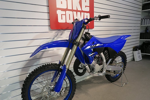 Yamaha YZ 125 Nu i butik! 5 of 5