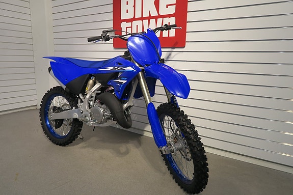 Yamaha YZ 125 Nu i butik! 3 of 5