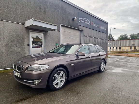 BMW 520 3 of 5