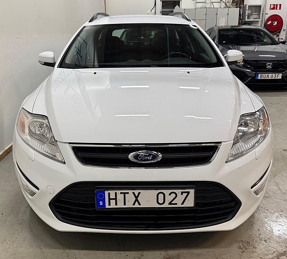 Ford Mondeo 2 of 5