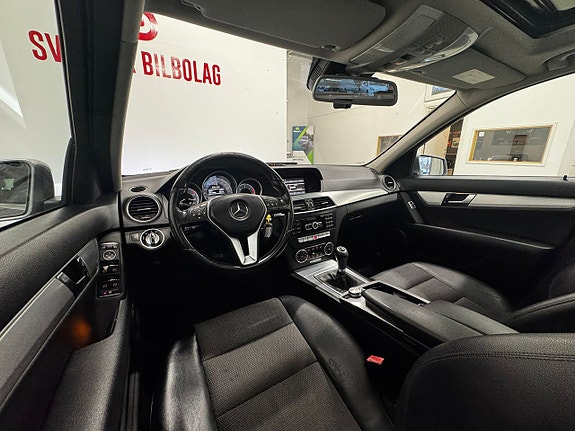Mercedes-Benz C220 15 of 15